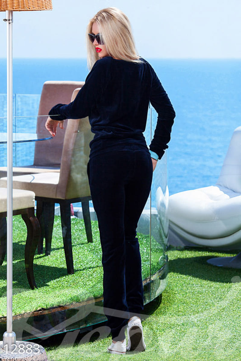 Женский велюровый костюм Azure