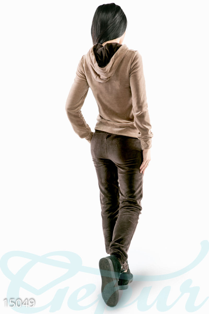 Двухцветный велюровый костюм Ultimate