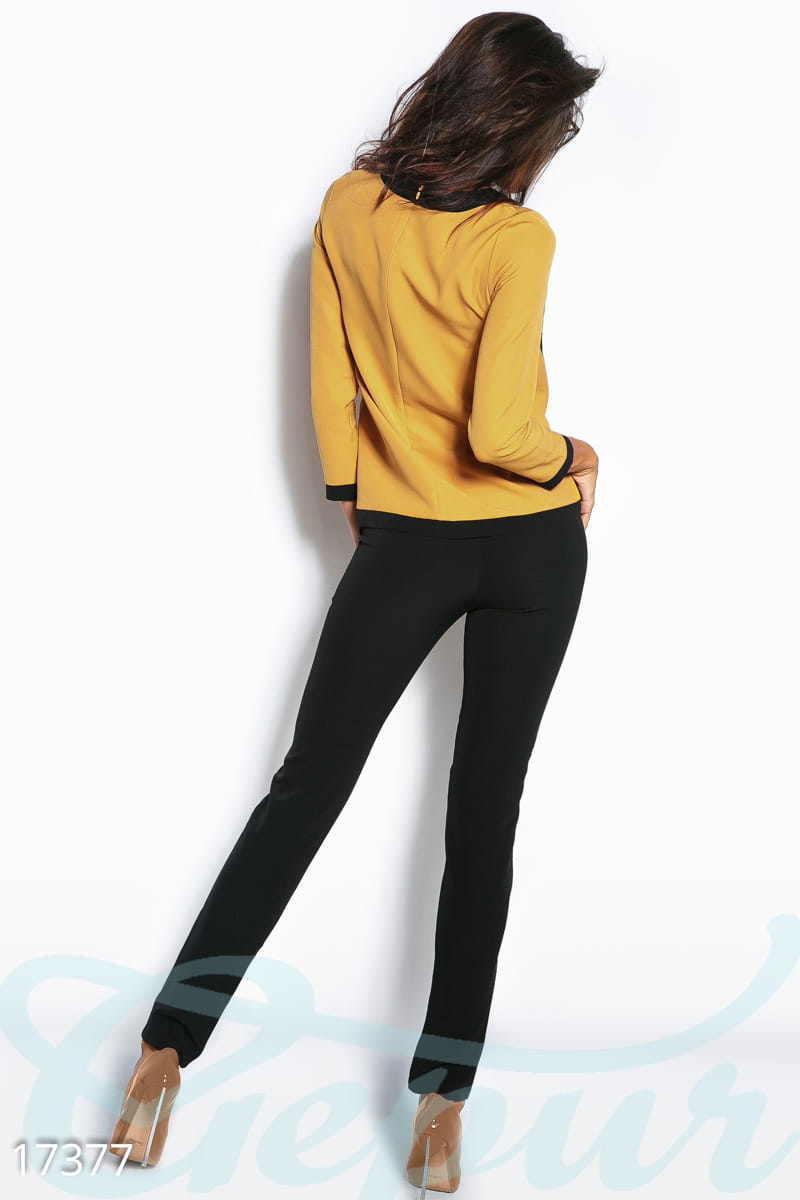 Двухцветный брючный костюм Office