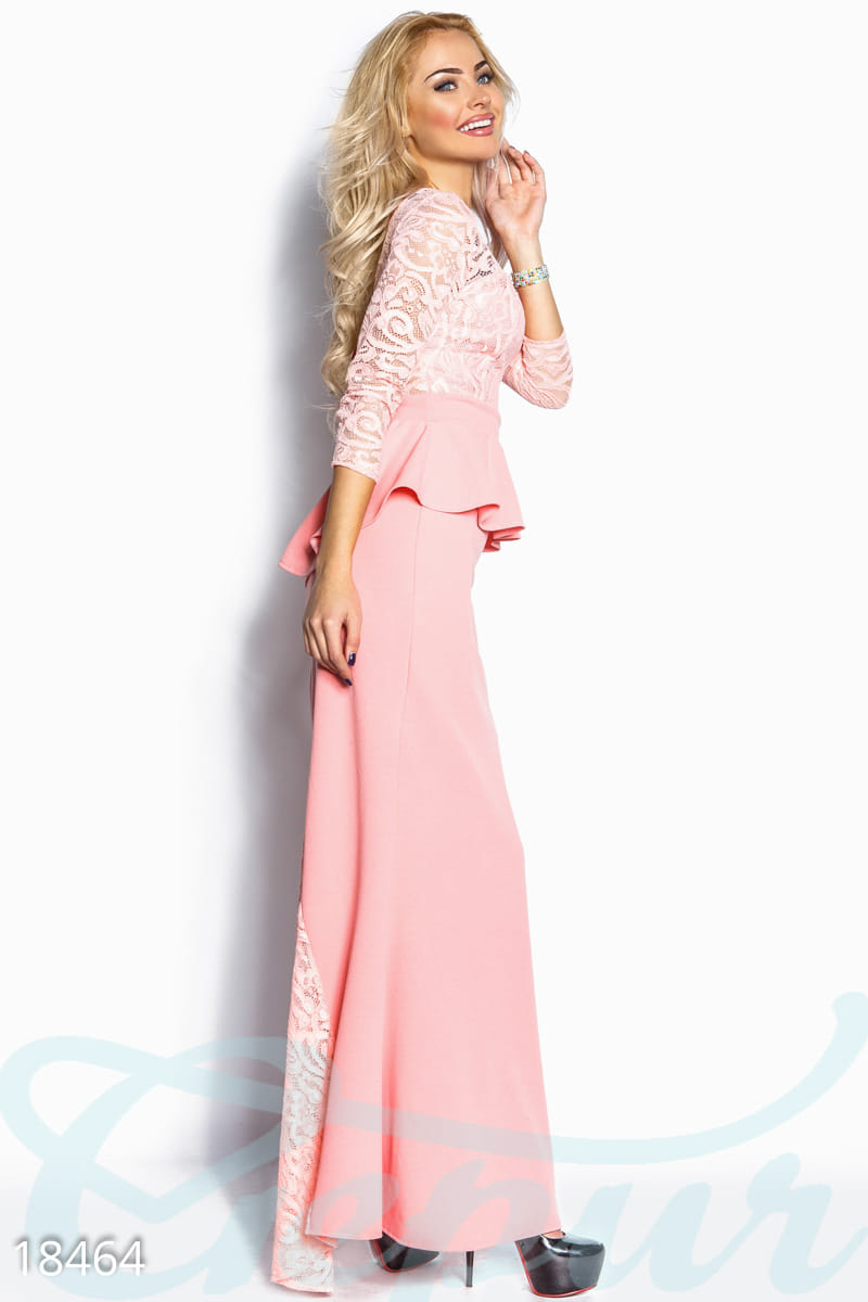 Нежное вечернее платье Holidays