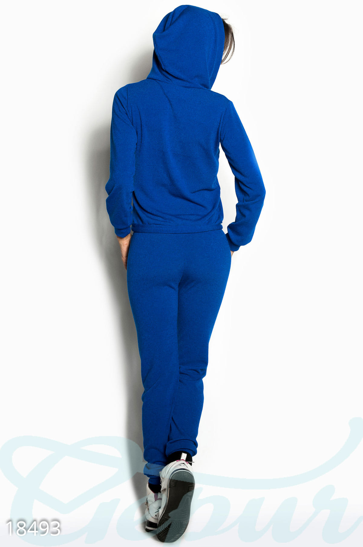 Однотонный спортивный костюм Gentle