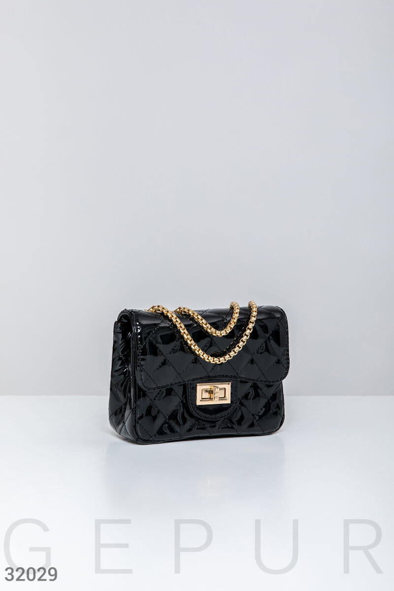 Черная лаковая сумка Leather trend