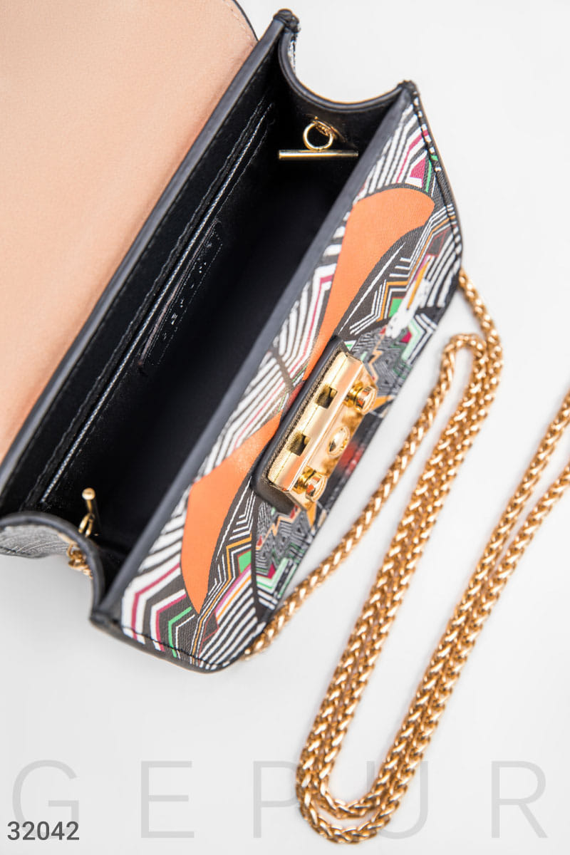 Сумка с эффектным дизайном This is your time