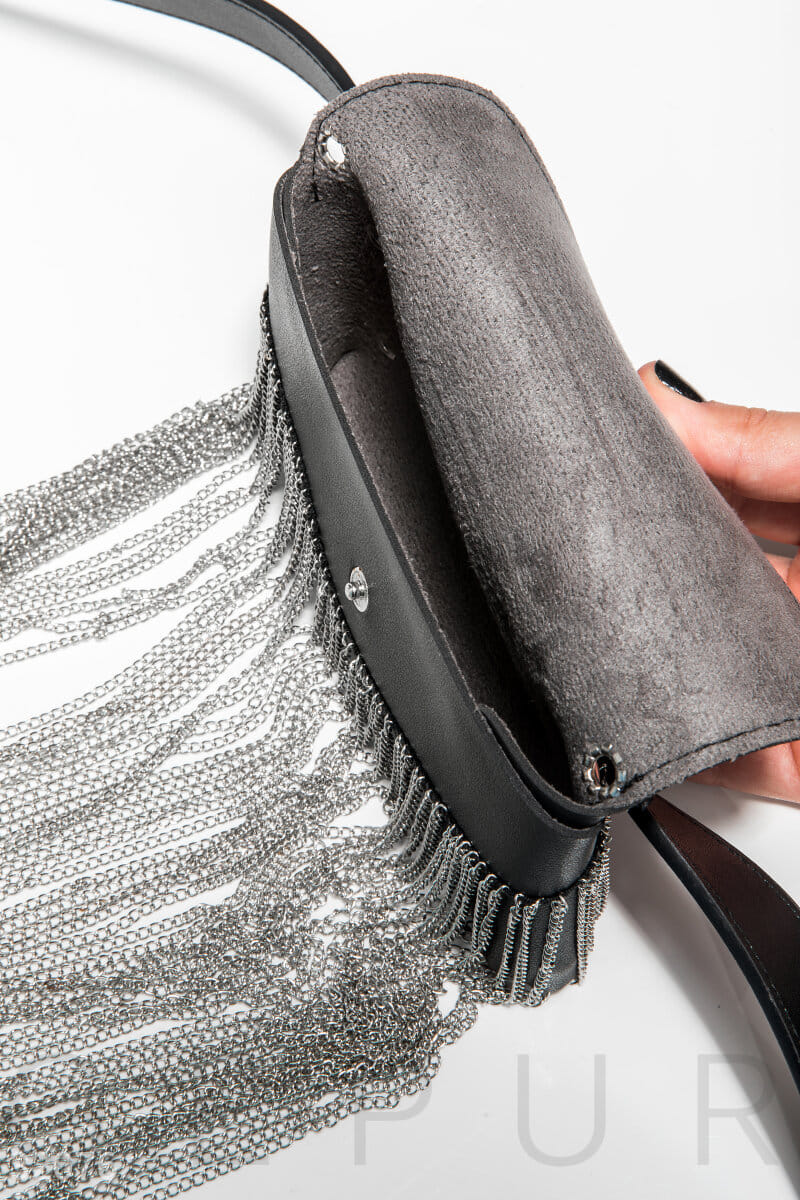 Набедренная сумка с декором Leather trend