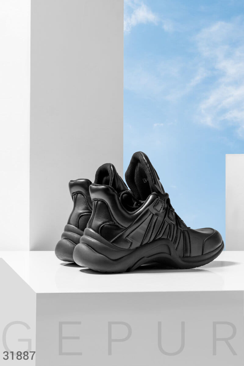 Черные массивные кроссовки Leather trend