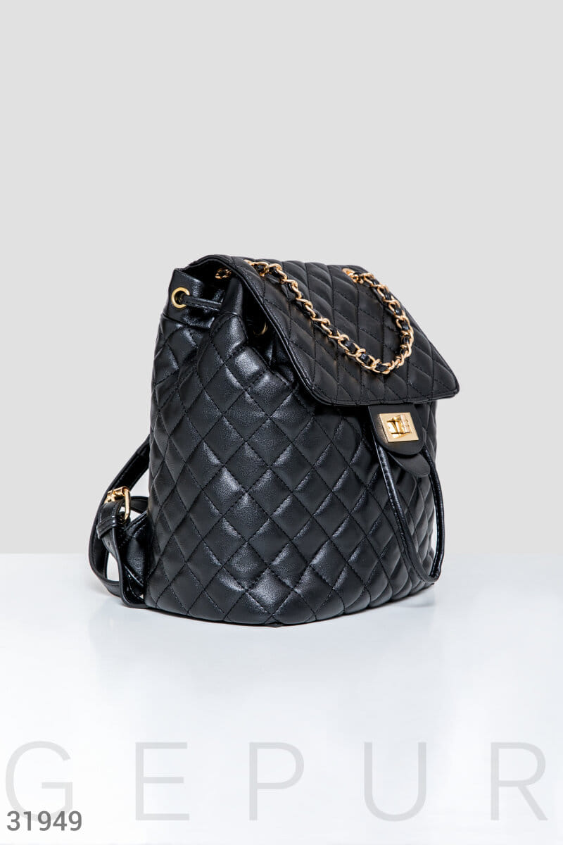Черный стеганый рюкзак Leather trend
