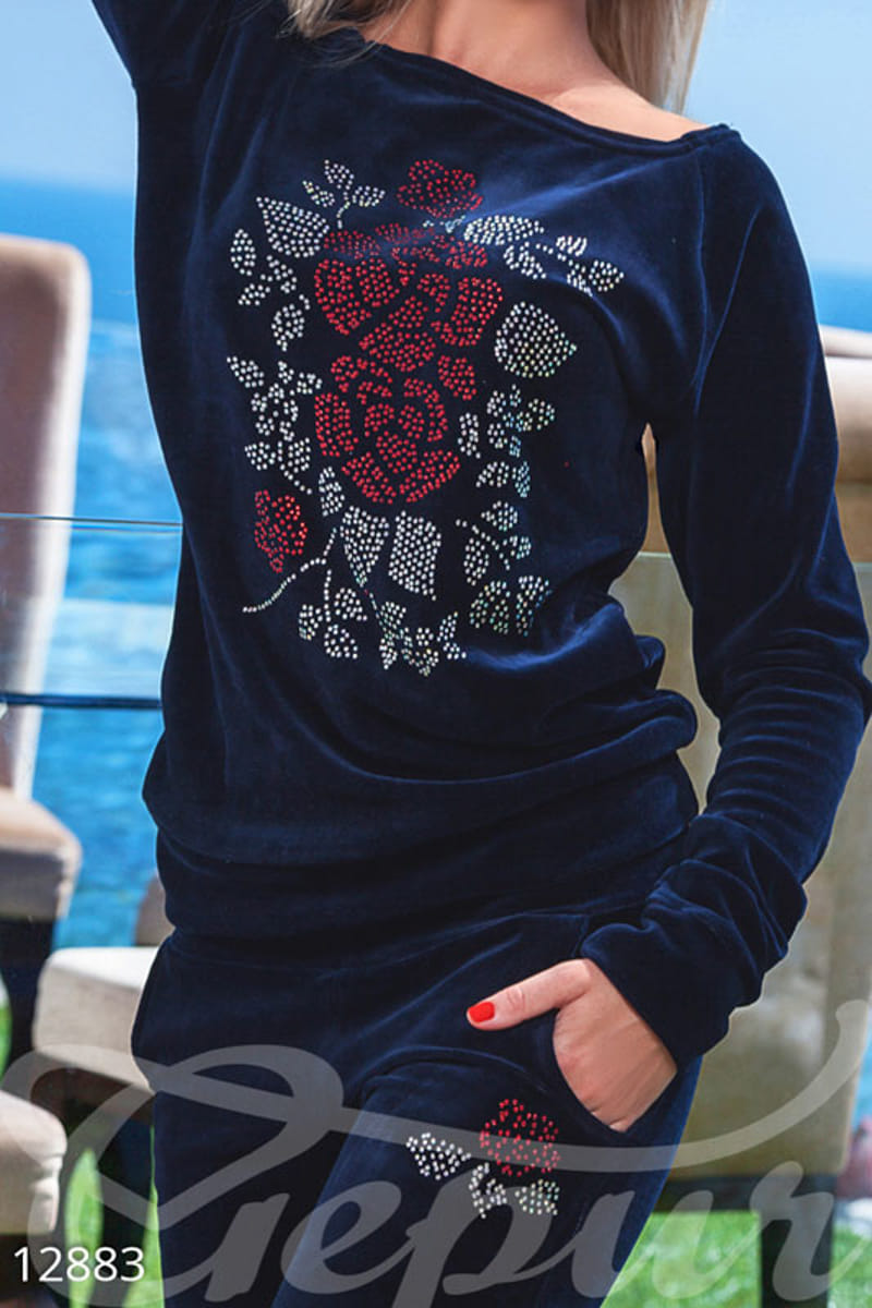 Женский велюровый костюм Azure