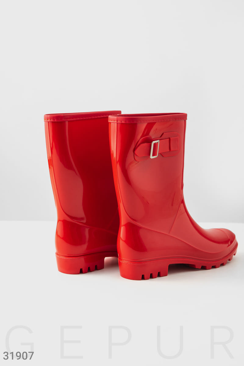 Трендовые красные сапоги Its raining