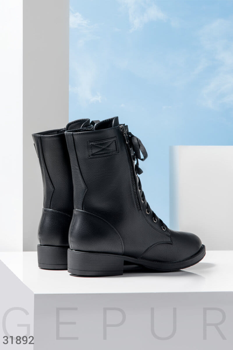 Кожаные ботинки со шнуровкой Leather trend