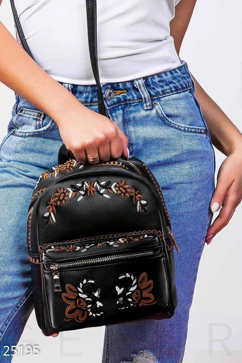 Рюкзак с вышивкой из эко-кожи Essential
