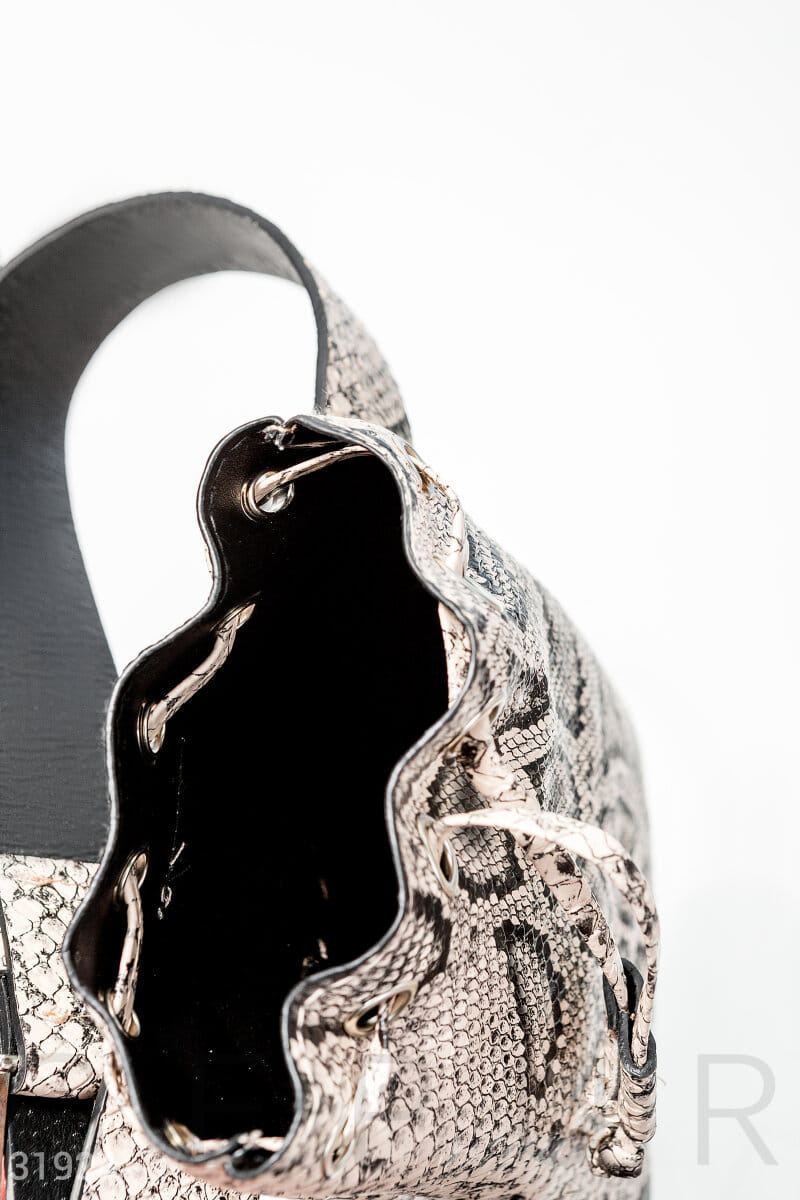 Ремень в змеиный принт Warm favourites