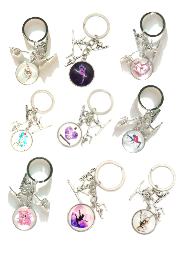 Брелок круглый "гимнастка"