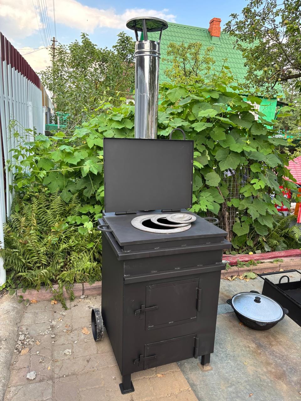 Печь для сжигания мусора "Уголек 270" (4мм) (Pionehr)