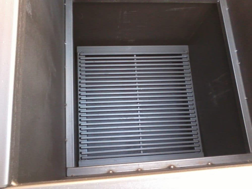 Печь для сжигания садового мусора "Уголек 450" разборная (сталь 3 мм). (Pionehr)