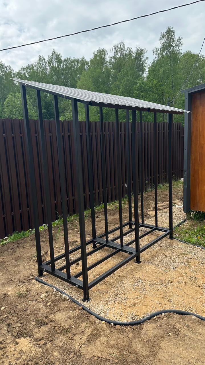 Уличная дровница КУБ 2+2 (Pionehr)