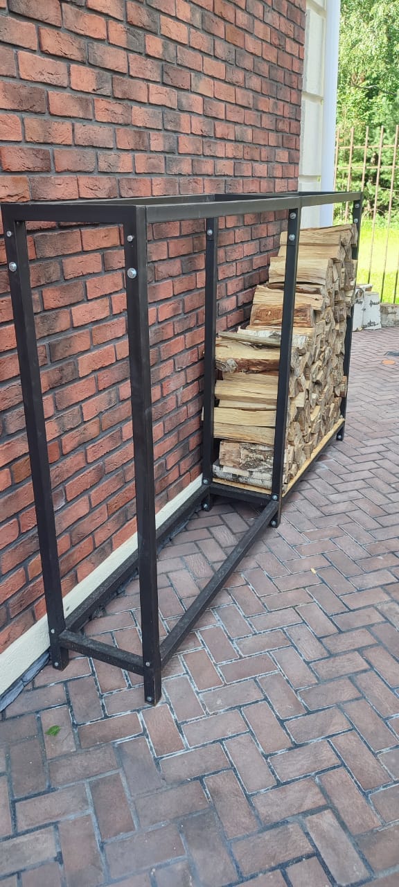 Металлическая дровница для дачи "Стопка 2СП" (Pionehr)