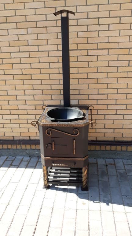 Печь под казан с чугунной плитой