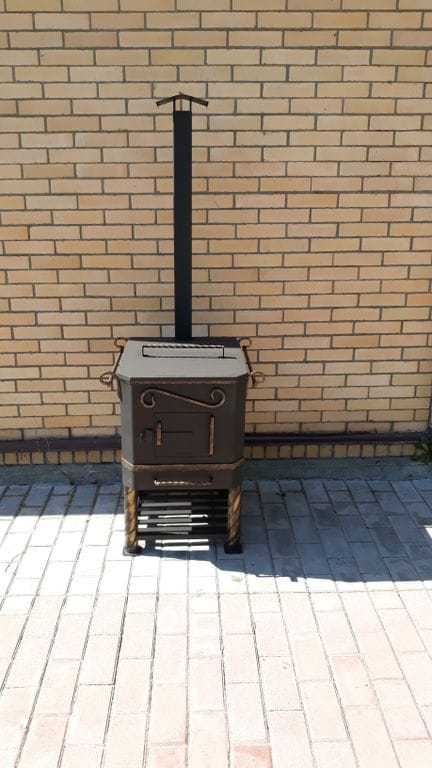 Печь под казан с чугунной плитой