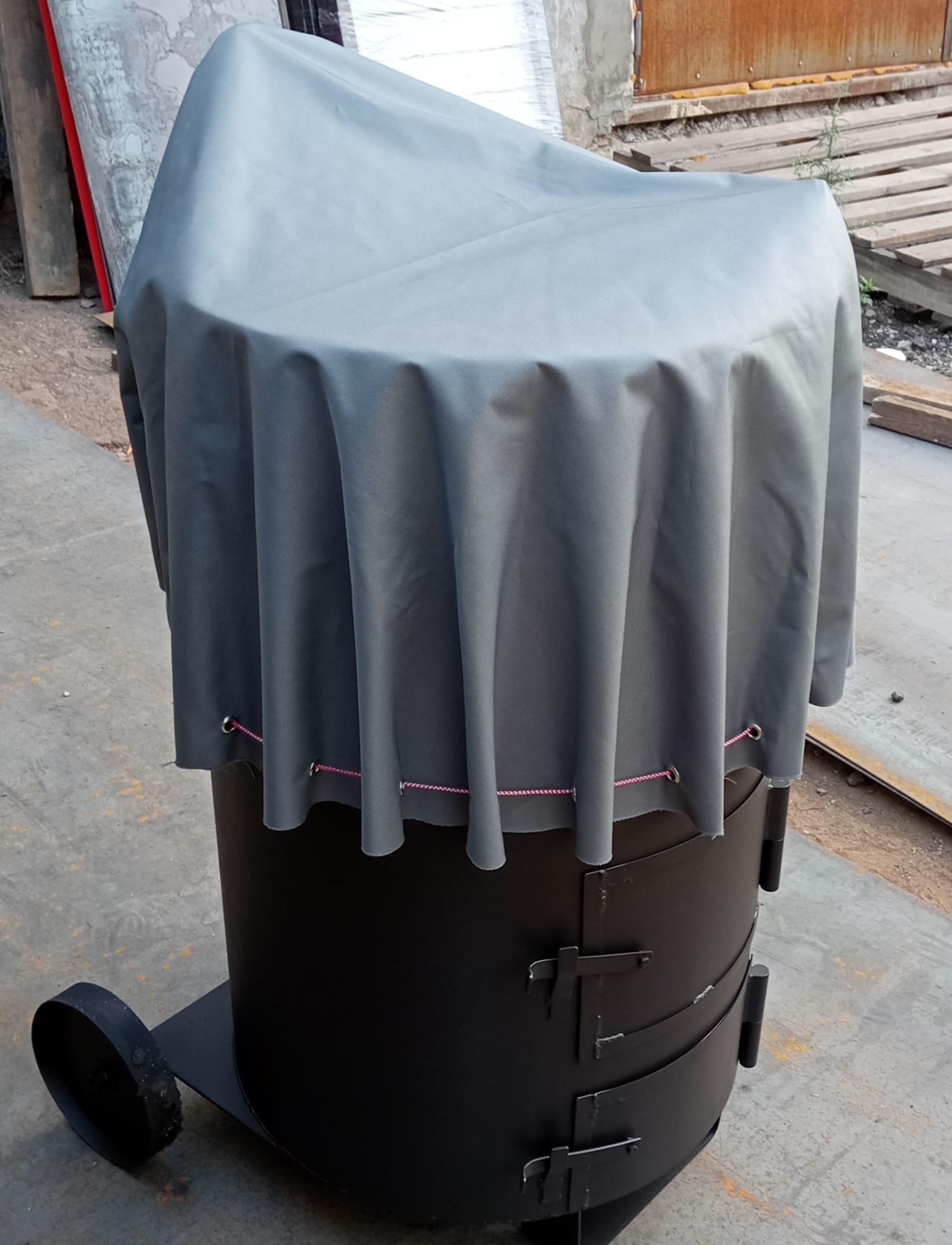 Чехол на печь для сжигания мусора (Pionehr)