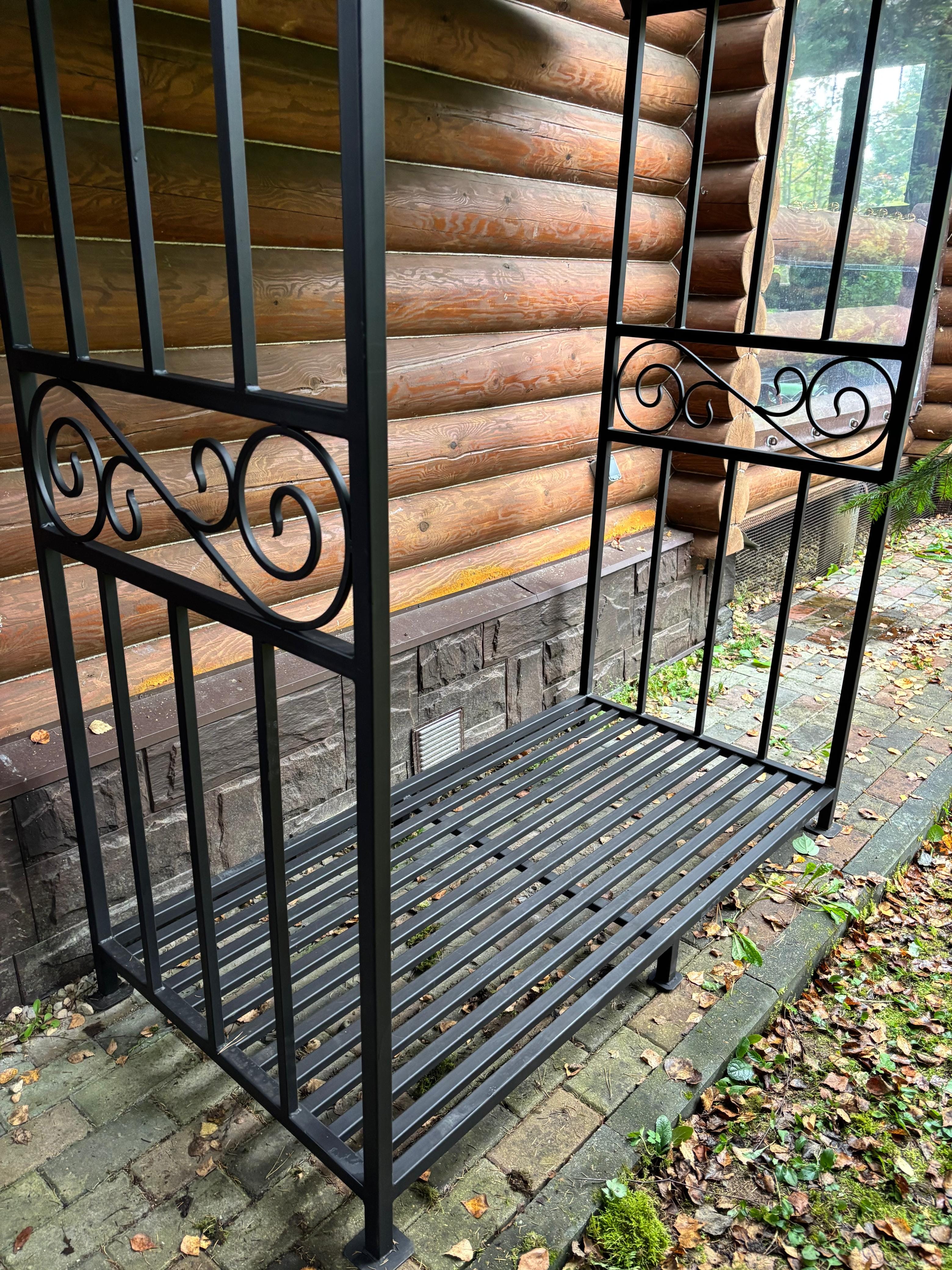 Уличная дровница КУБ с большой крышей (Пионэр)