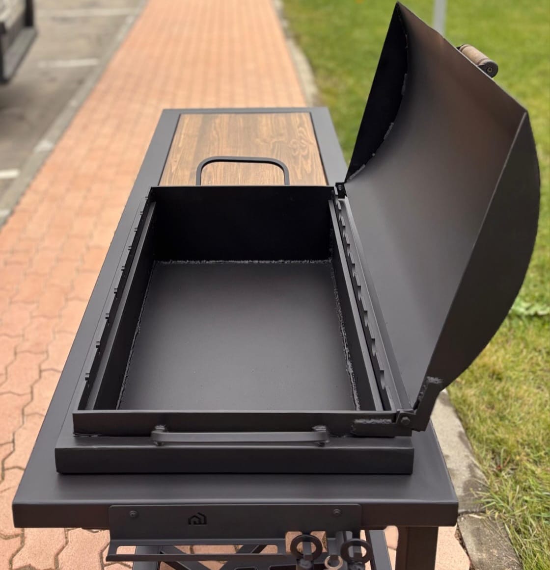 Мангал СМ-6 Пионэр в стиле Loft