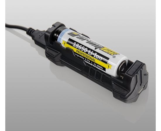 Зарядное устройство ArmyTek HANDY C1