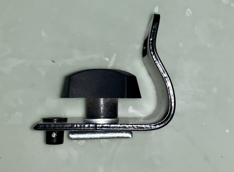 Фиксаторы груза под аэропрофиль Kenguru