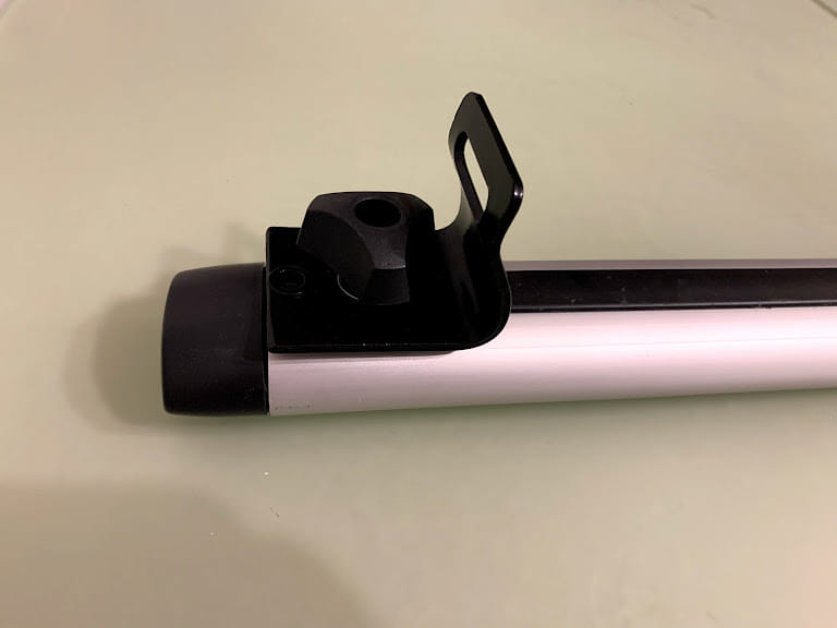 Фиксаторы груза под аэропрофиль Kenguru