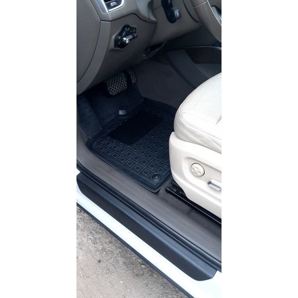 Автомобильные коврики в салон 11553 AUDI Q5 (2009>)