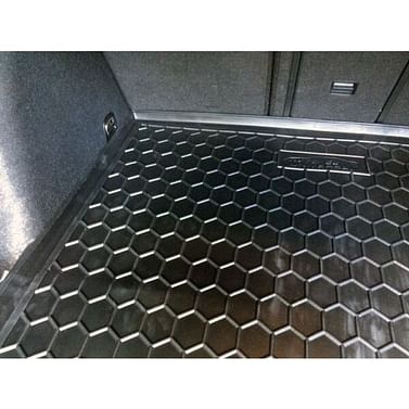 Автомобильный коврик в багажник 111498 Volkswagen VW Golf 7 (универсал)