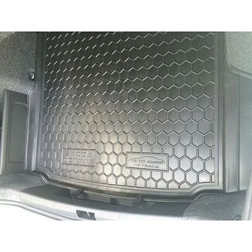 Автомобильный коврик в багажник 111382 SKODA Octavia A7 (2013>) (лифтбэк) (без бокса усилит.)