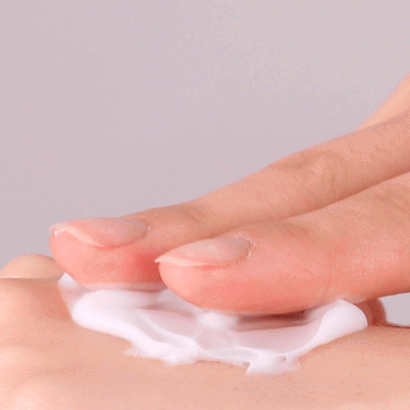 Массажный лифтинг-крем для век с микроиглами VT Cosmetics Reedle Shot Lifting Eye Cream 15мл