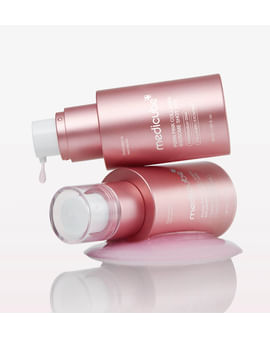 Омолаживающая ампула с микроиглами Medicube PDRN Pink Collagen Exosome Shot Serum 2000 30мл Омолаживающая ампула с микроиглами Medicube PDRN Pink Collagen Exosome Shot Serum 2000 30мл