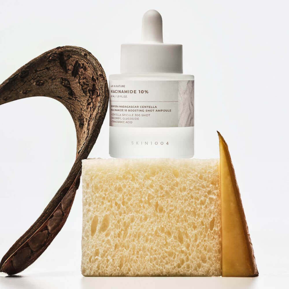 Осветляющая ампула-бустер со спикулами и ниацинамидом SKIN1004 Madagascar Centella Niacinamide 10 Boosting Shot Ampoule 30мл