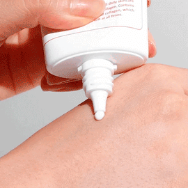 Солнцезащитный крем с коллагеном MEDIPEEL MEDIPEEL Red Lacto Collagen Pore Lifting Sunscreen SPF50 50мл Солнцезащитный крем с коллагеном MEDIPEEL MEDIPEEL Red Lacto Collagen Pore Lifting Sunscreen SPF50 50мл