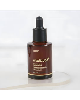 Ампула для сияния кожи с глутатионом и ниацинамидом Medicube Glutathione Glow Serum Ампула для сияния кожи с глутатионом и ниацинамидом Medicube Glutathione Glow Serum