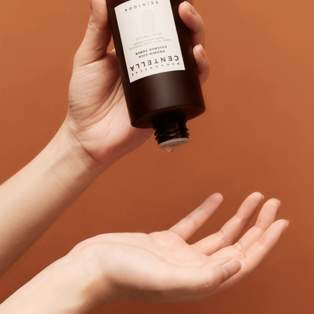 Тонер-эссенция с пробиотиками SKIN1004 Madagascar Centella Probio-Cica Essense Toner 210ml