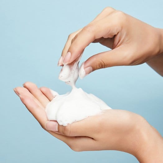 Кремовая пенка с нейтральным pH Real Barrier Cream Cleansing Foam 120мл 220мл