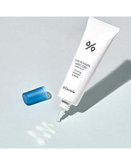 Увлажняющий солнцезащитный крем DR.CEURACLE Hyal Reyouth Moist Sun SPF50 50 мл Увлажняющий солнцезащитный крем DR.CEURACLE Hyal Reyouth Moist Sun SPF50 50 мл