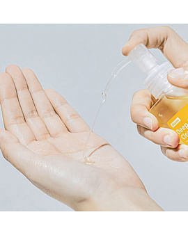 Витаминное гидрофильное масло с липосомами MEDIPEEL Vegan Vitamin Deep-Tox Cleansing Oil 200ml Витаминное гидрофильное масло с липосомами MEDIPEEL Vegan Vitamin Deep-Tox Cleansing Oil 200ml