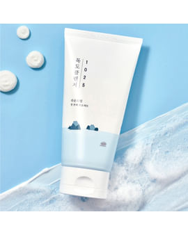 Мягкая пенка для умывания с морской водой Round Lab 1025 Dokdo Cleanser 150ml Мягкая пенка для умывания с морской водой Round Lab 1025 Dokdo Cleanser 150ml