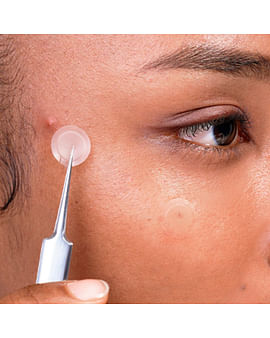 Противовоспалительные патчи от прыщей By Wishtrend Clear Skin Shield Patch Противовоспалительные патчи от прыщей By Wishtrend Clear Skin Shield Patch