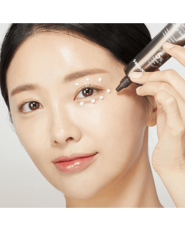 Лифтинг-крем для век с пептидным комплексом MEDIPEEL Peptide Bor Tox Eye Cream 40мл Лифтинг-крем для век с пептидным комплексом MEDIPEEL Peptide Bor Tox Eye Cream 40мл