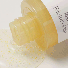 Осветляющая капсульная сыворотка с ниацинамидом Round Lab Vita Niacinamide Dark Spot Serum 30мл Осветляющая капсульная сыворотка с ниацинамидом Round Lab Vita Niacinamide Dark Spot Serum 30мл