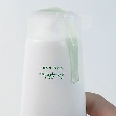 Гель-пенка для умывания с аминокислотами Dr. Althea Green Relief Amino Gel Cleanser 100мл