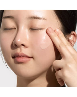 Бустер-сыворотка с микроиглами и коллагеном VT Cosmetics Collagen Reedle Shot 100 50мл Бустер-сыворотка с микроиглами и коллагеном VT Cosmetics Collagen Reedle Shot 100 50мл