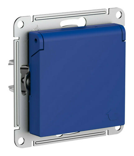 Розетка AtlasDesign с заземлением, со шторками, с крышкой, 16А, механизм Аквамарин Schneider Electric ATN001146