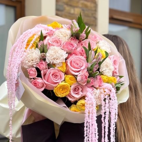 Букет цветов " Ники "