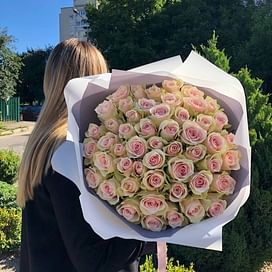 Букет роз "Арина" 51 роза