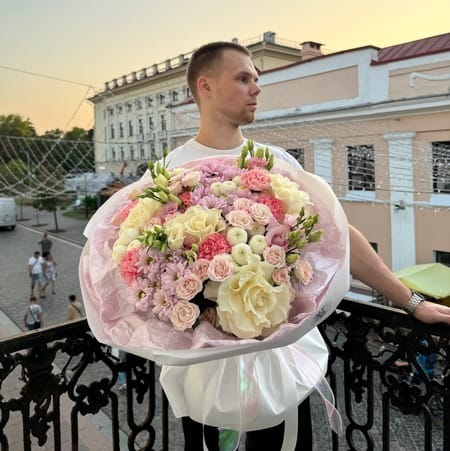 БОКС №3 с цветами и открыткой